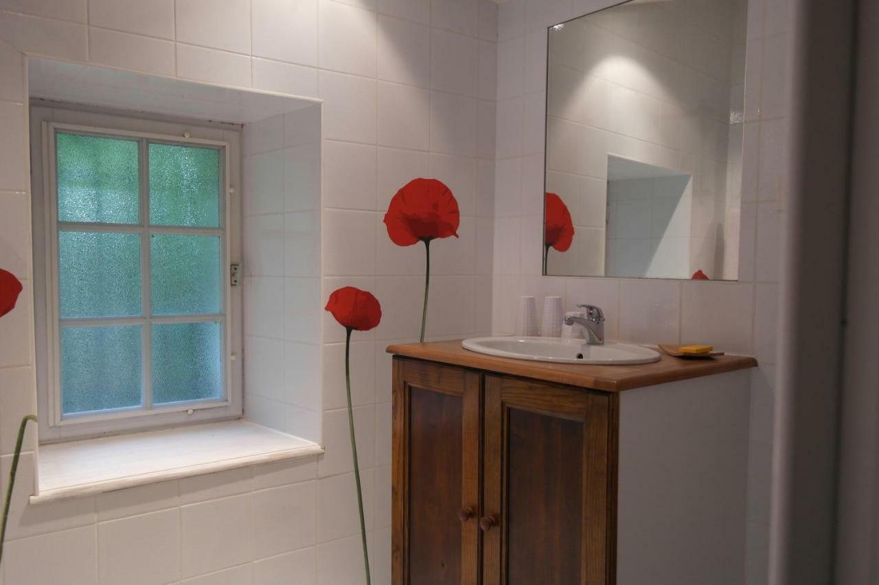 Le Petit Massigny Bed and Breakfast Les Velluire-sur-Vendee Buitenkant foto