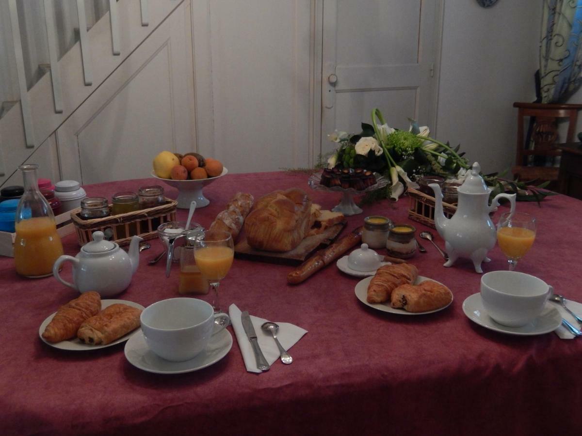 Le Petit Massigny Bed and Breakfast Les Velluire-sur-Vendee Buitenkant foto